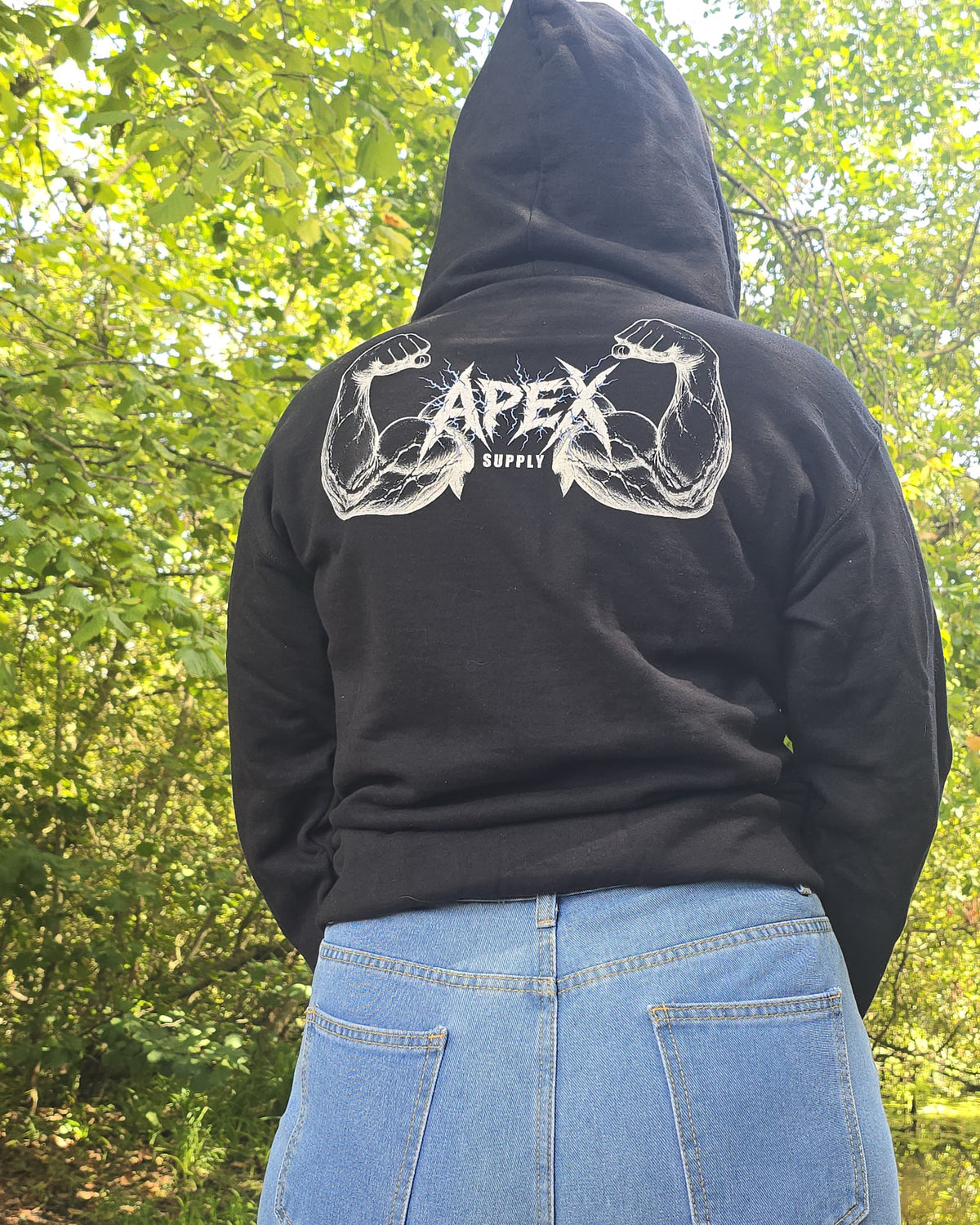 APEX SUPPLY Pronator Zip Hoodie getragen